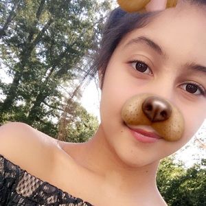 Meet your Posher, Sabrina